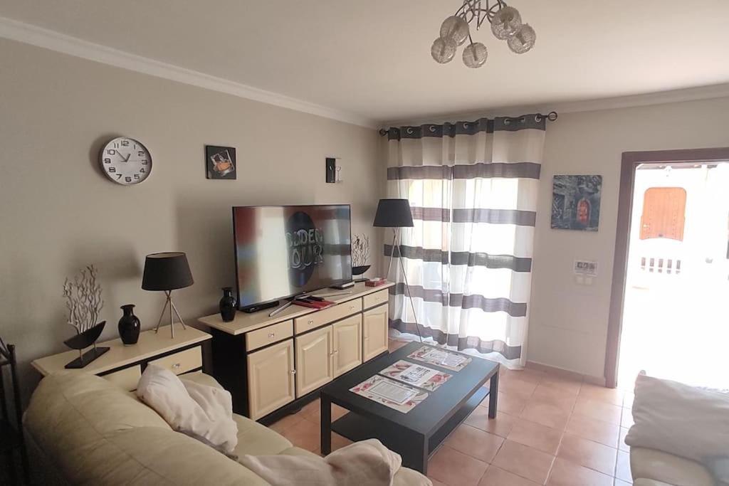 Casa Donn - El Sultan 63 - Luxury 3 Bed Villa With Fast Fibre Internet Corralejo Extérieur photo